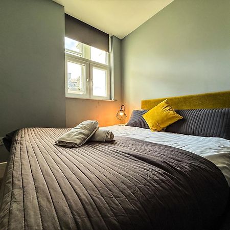 3 Bedroom Apartment In The Heart Of Newcastle - Modern - Sleeps 6 Eksteriør billede