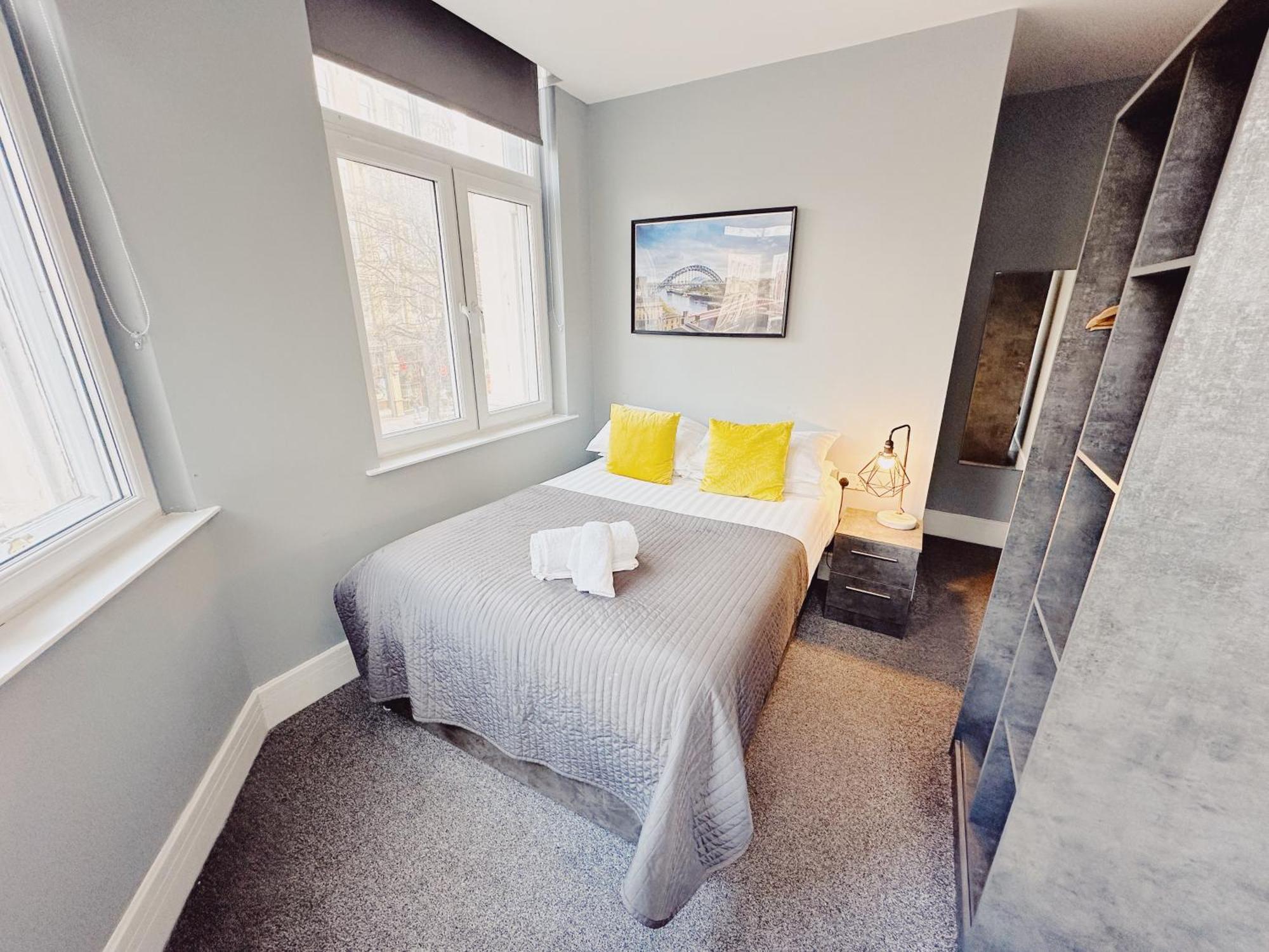 3 Bedroom Apartment In The Heart Of Newcastle - Modern - Sleeps 6 Eksteriør billede
